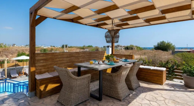 Вилла Villa Rose on the beach