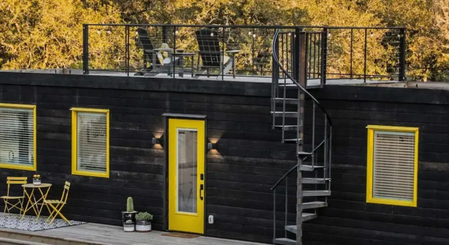 New The Yellow Beacon-luxury Shipping Container
