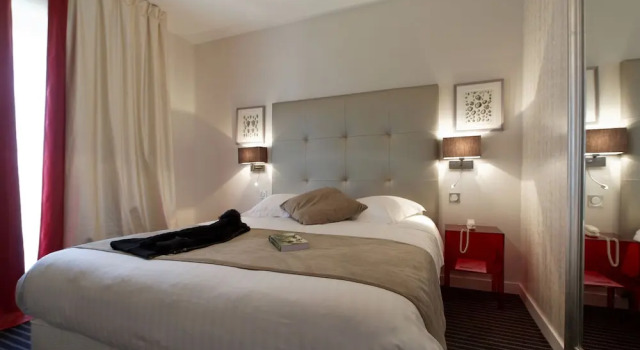 Двухместный номер Comfort с балконом Hôtel La Résidence