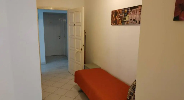 Small Apartment For 3 Pers 70meters From The Beach