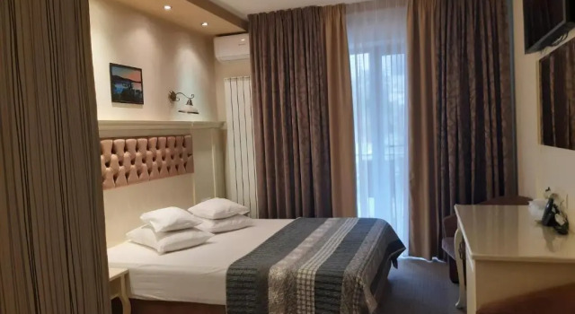 Трёхместный номер Standard Hotel Holiday Maria