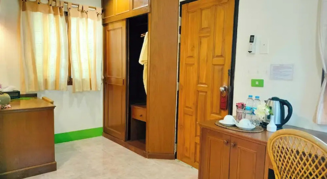 Номер Standard с балконом и с видом на сад Phuwadee Resort