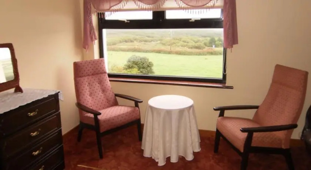 Garveys Farmhouse B&b, Varaa Bed and Breakfast Ventry Dingle Peninsula