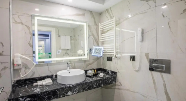 Двухместный номер Superior Karpalas City Hotel & Spa
