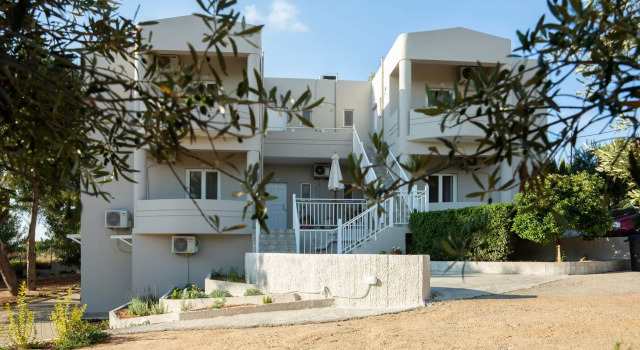 Nikis Dream Crete
