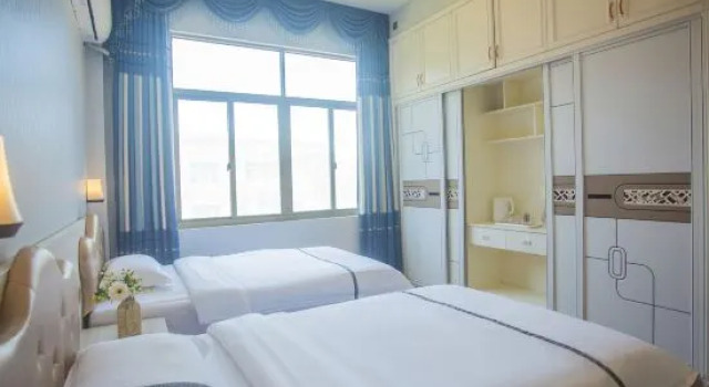 Люкс с 3 комнатами Meizhou Island Sea Paradise Hotel