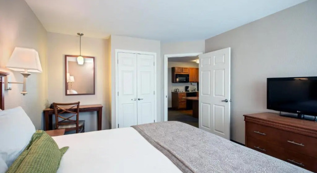 Люкс Candlewood Suites Indianapolis Northwest by IHG