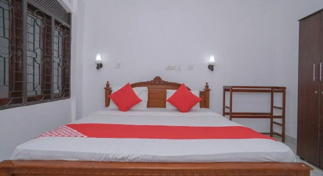 OYO 306 Sonri Villa sea View