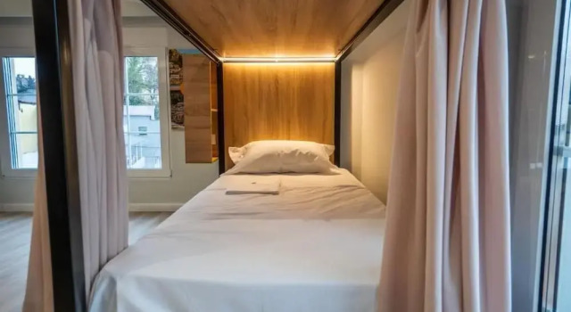 Кровать в общем номере (женский номер) 7even Boutique Hostel