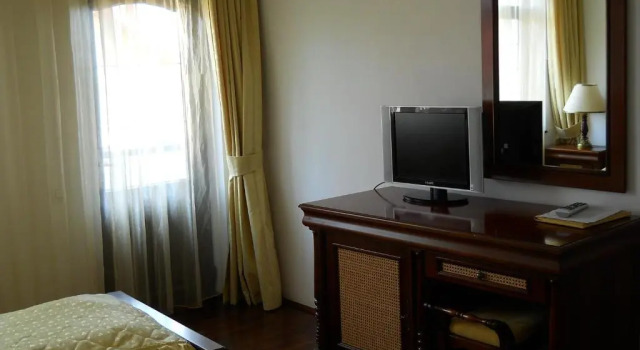 Casa Domneasca, Varaa Hotelli Hotellit Carpathians - Romania uima-altaalla, Uima-allas