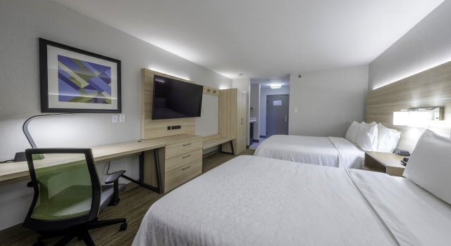 Holiday Inn Express Hotel & Suites Petersburg/Dinwiddie by IHG, Забронировать Отель Питерсберг Виргиния