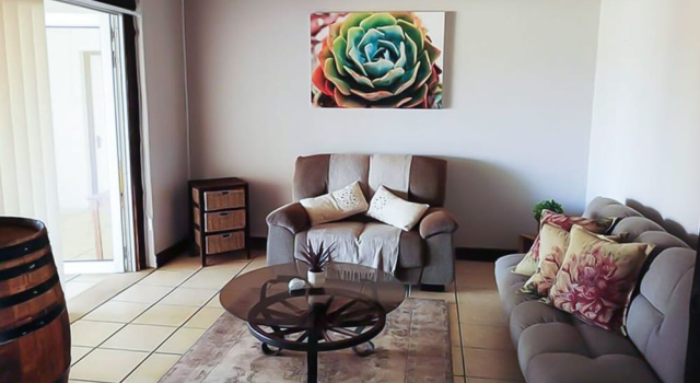 Bezalel Estate Country House, Забронировать Фермерский дом Канонейланд 