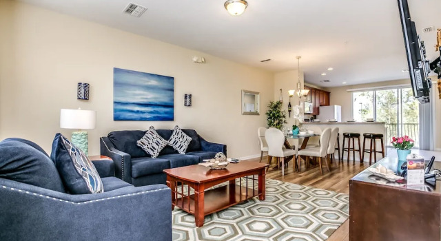Spacious Vista Cay Townhome Newly Furnished!, Rezerwuj Hotel Orlando Kissimmee