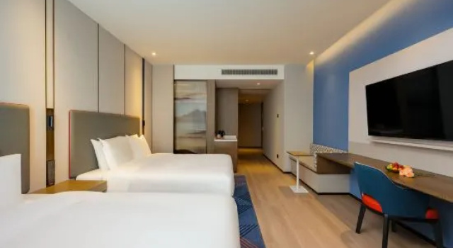 Трёхместный номер Standard Holiday Inn Express Suzhou Bay by IHG