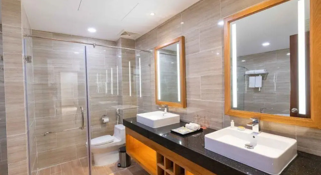 Люкс с видом на море Marina Bay Con Dao Hotel