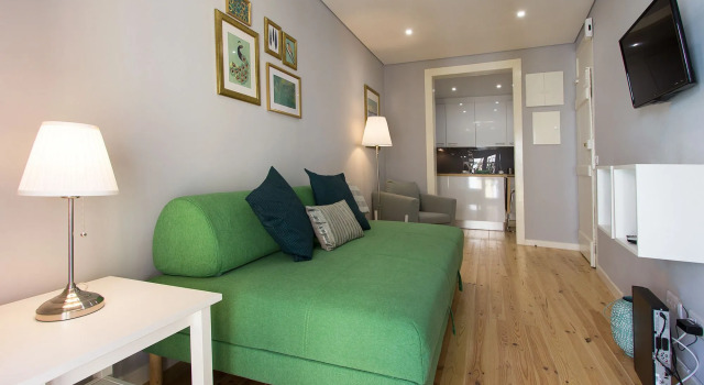 Room Atalaia - Bairro Alto, Забронировать Отель Мизерикорди Лиссабон, рядом с Памятник Жозе-Томасу ди Соуза-Мартенсу