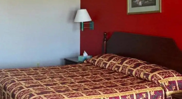 Номер Standard Liberty Inn