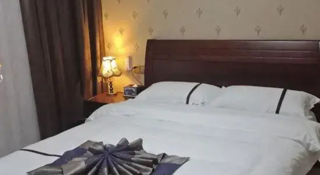Люкс Deluxe Yashige Apartment Ruili