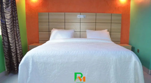 Business Suite RESIDENCES MICKEL