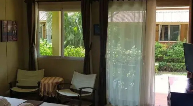 Номер Standard Lanta Castaway Beach Resort