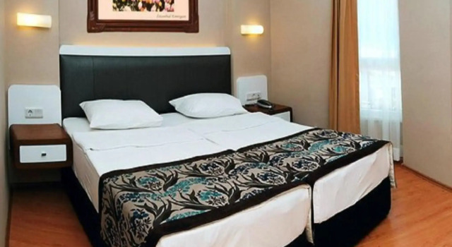 Azak Hotel