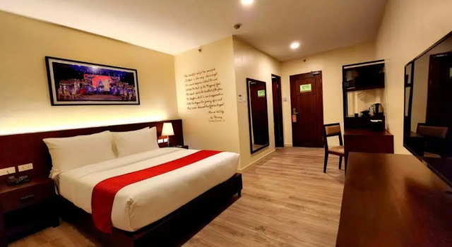 Двухместный номер Deluxe Cebu Quincentennial Hotel