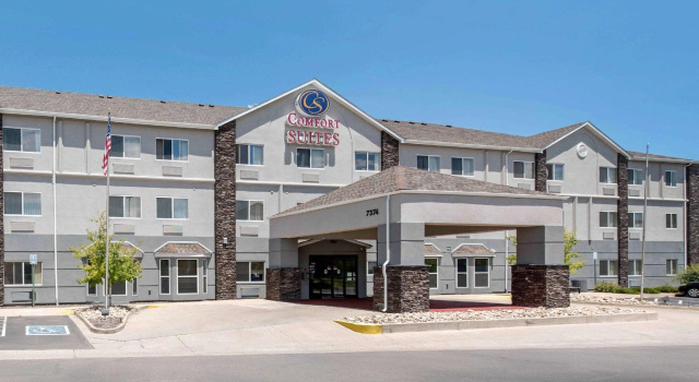 Четырёхместный люкс c 1 комнатой Comfort Suites Denver Tech Center