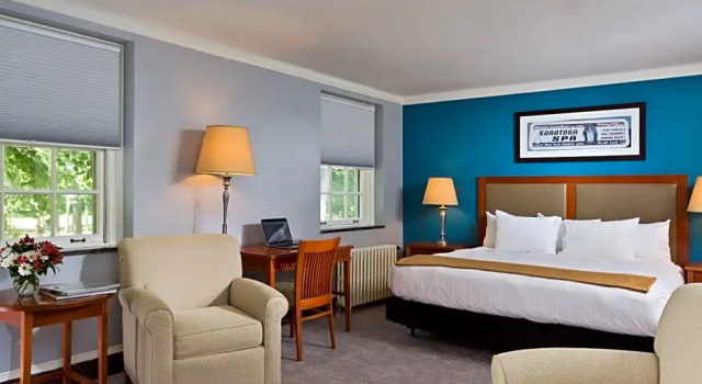 Двухместный полулюкс Gideon Putnam Resort & Spa