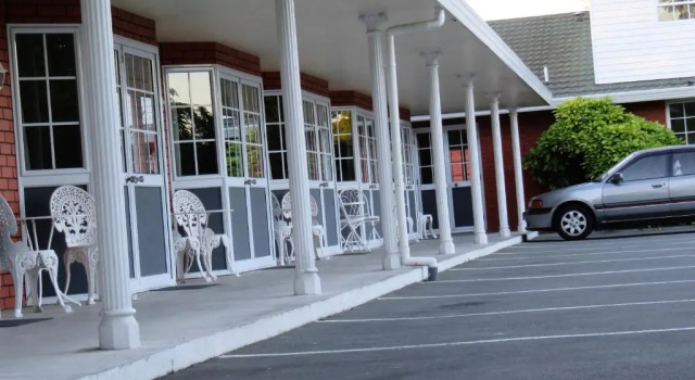 Апартаменты с 2 комнатами Admirals Motor Lodge