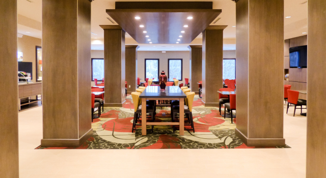 Holiday Inn Express & Suites Plymouth - Ann Arbor Area by IHG, Varaa Hotelli  