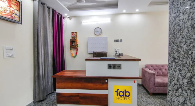 Fabhotel Hari Residency, Varaa Hotelli Hotellit Chandigarh Region aamiaisella, Aamiainen