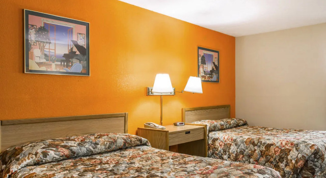 Econo Lodge, 预订 酒店 Richwood Northern Kentucky River Region