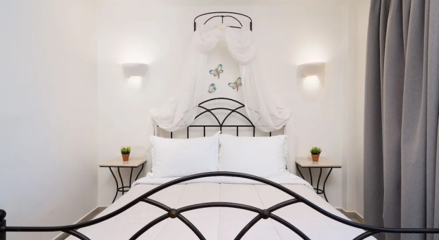 Апартаменты Classic с балконом Pithos Apartments