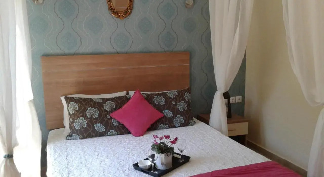 Orama House, Rezerwuj Hotel Hotele w Sithonia z parkingiem, Parking