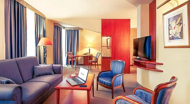 Люкс Presidential Hotel Mercure Poznań Centrum