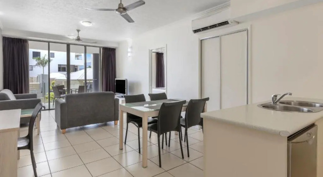 Апартаменты Executive Park Regis City Quays