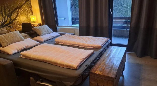 Wohnung mit Balkon in Winterberg, Забронировать Апартаменты/квартира Отели Винтерберг с бассейном, рядом с Quick Jet, Бассейн