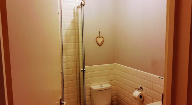 Апартаменты The Hazeldene Apartment