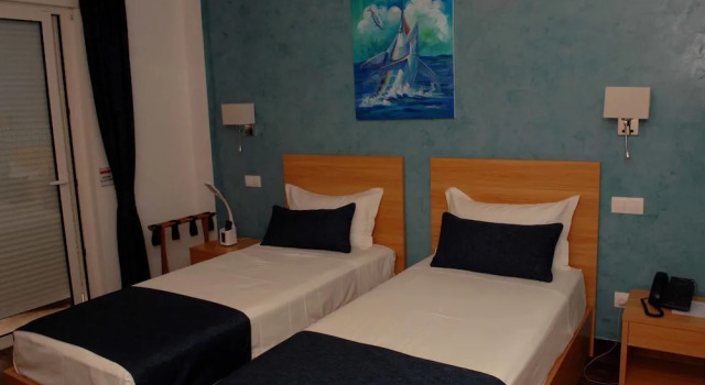 Семейный номер Standard с 2 комнатами Blue Marlin Hotel