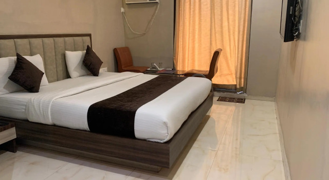 Hotel Merakee by OYO Rooms