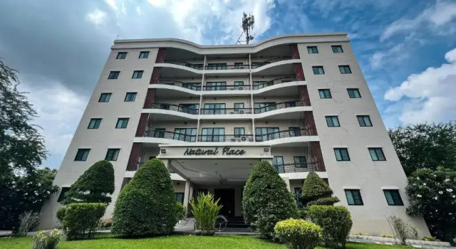 Natural Place, Rezervați Hotel Khan Ham Ayutthaya