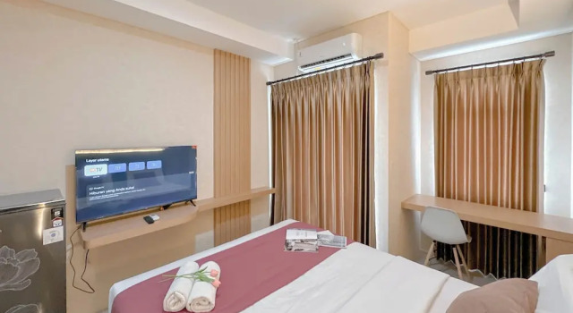 Modern Design Studio At Kyo Society Apartment, Book Lejlighed Surabaya East Java