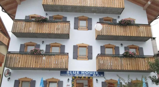 Meublè Blue House, Забронировать Отель Ауронцо-ди-Кадоре Кадоре, рядом с Кресельный подъёмник Тайарецца-Малон (нижняя станция)