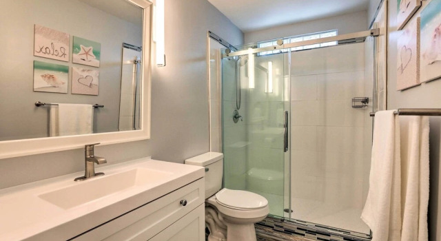 Коттедж 9 Mi to Beaches Home with Pool and Patio in Bradenton