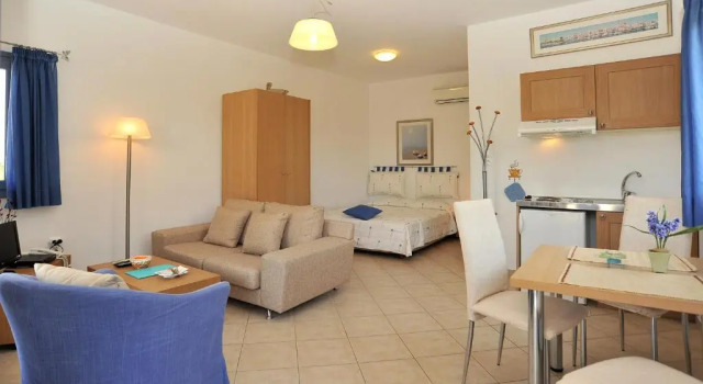 Студия Fistikies Holiday Apartments