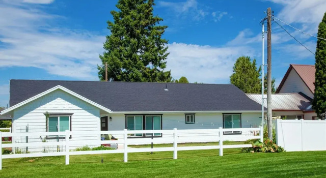 Cozy + Chic Abode ~ 11 Mi to Bloomington Lake, Rezerwuj Dom wakacyjny St. Charles Idaho