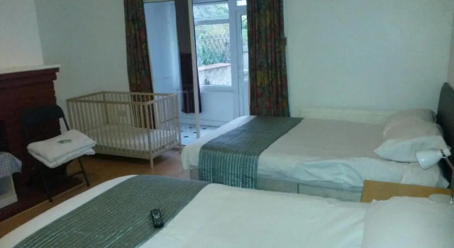 Семейный номер Standard Cedars House Hotel