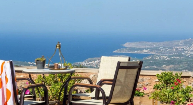 Samonas Traditional Villas Purple Villa Malotira - 85m Maisonette