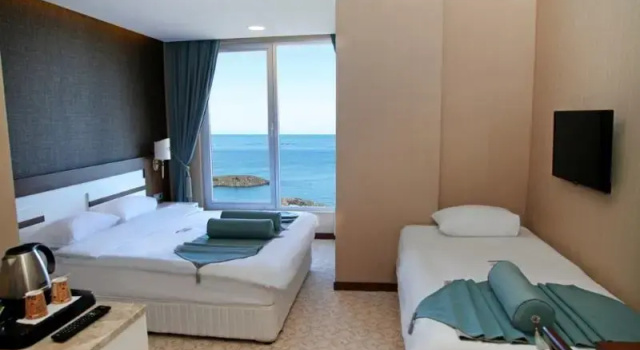 Трёхместный номер с видом на море Tilya Resort Hotel
