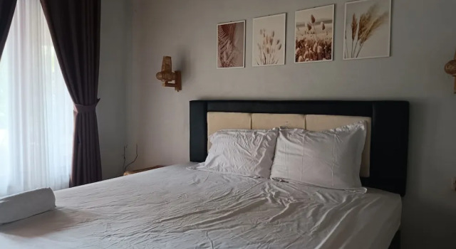 OYO 93626 Hi Homestay & Group, Reserva ahora Hotel Gerupuk Sengkol